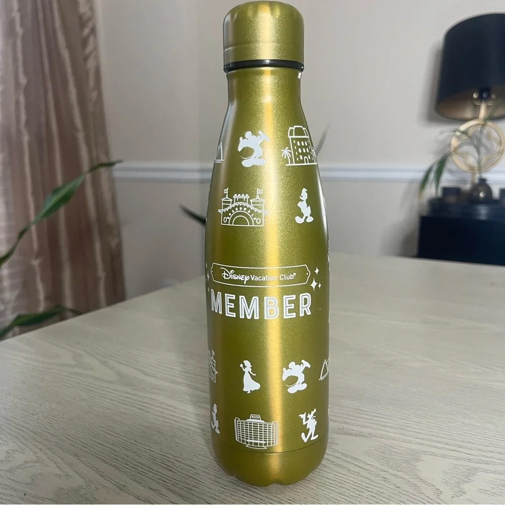 Disney Member Vacation Club 2022 14oz Stainless Steel‎  Water Bottle